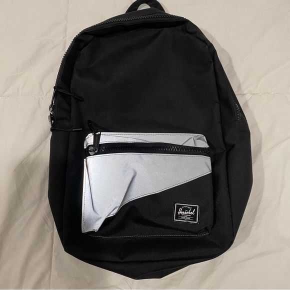 Herschel Supply Reflective Backpack Mid Volume - Picture 5 of 15